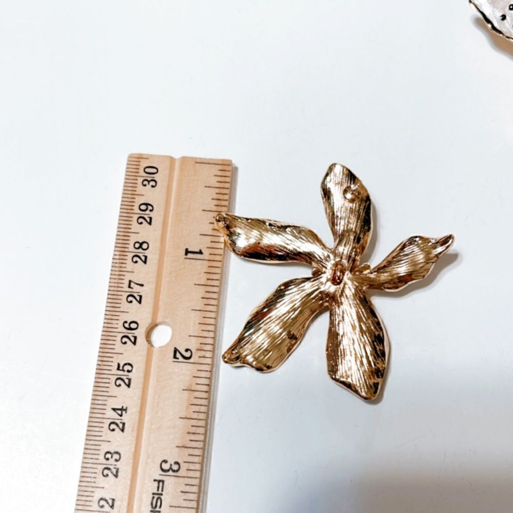 Flower  statement  earrings  M88 - Picture 5 of 6